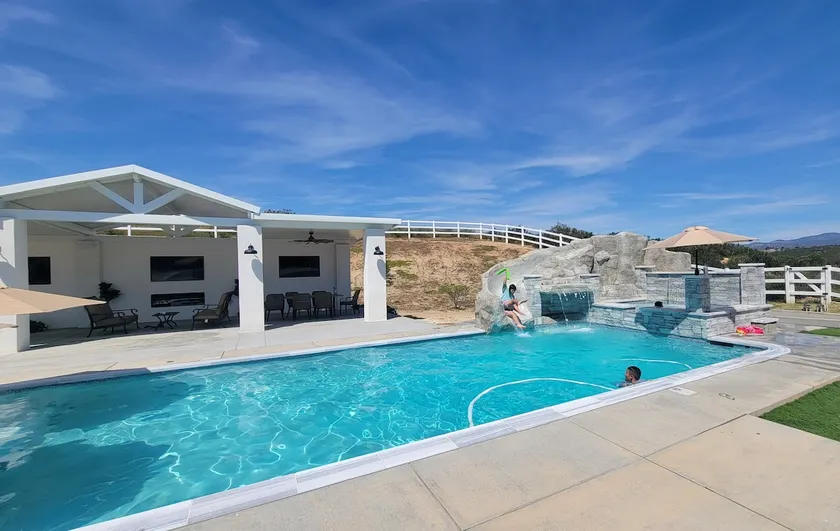 Wine Country Retreat-Pickleball, Expansive Acres - Image 1