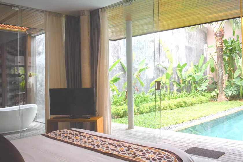 Villa Berawa 8 H1 Canggu - Image 1