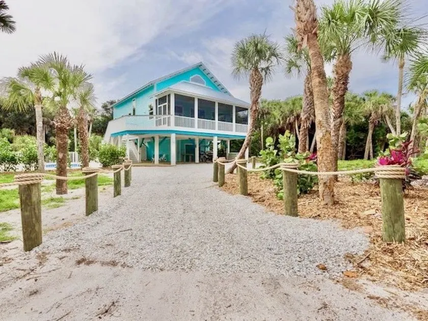 Hidden Treasure -Pool-Tiki-Basketball - Near Beach - Image 1