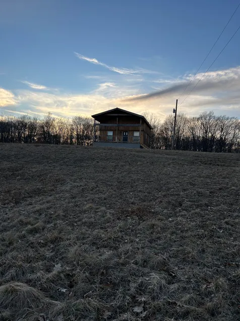 Sunset cabins - Image 1
