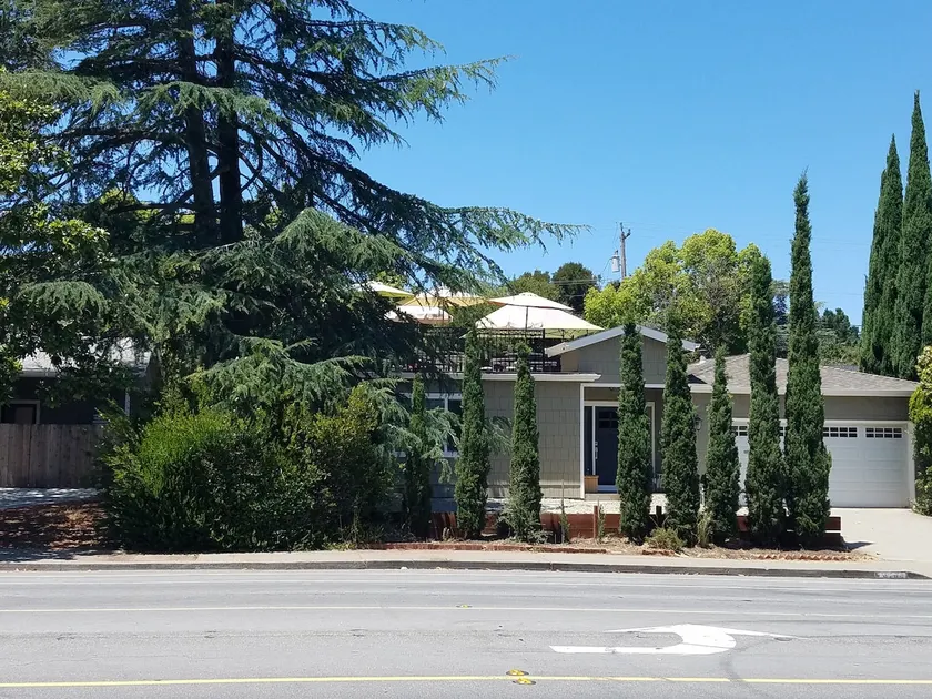 3 bed 2 bath home in heart of Silicon Valley - Image 1
