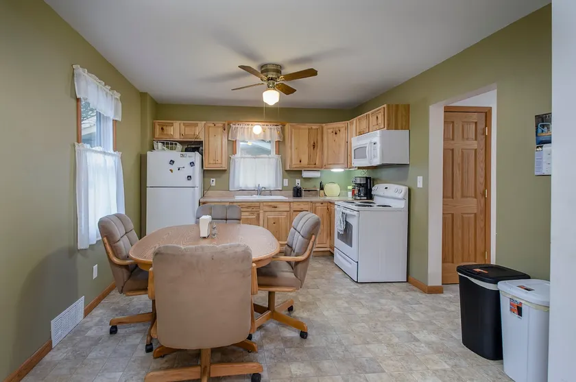 Best Value Home Near Walking Path - Image 1