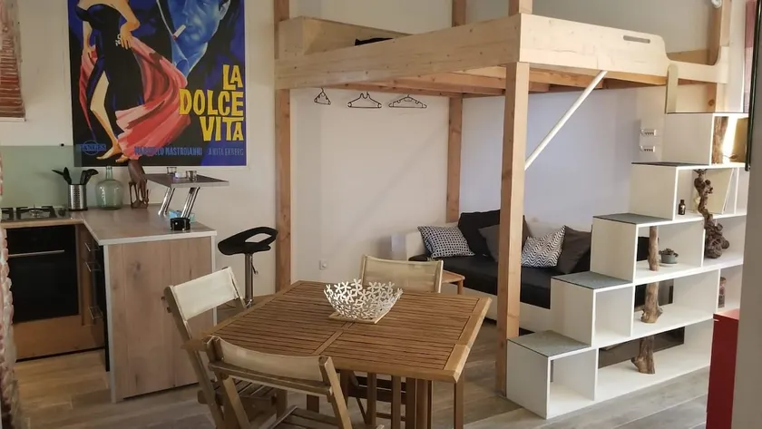 Charming loft - Image 1