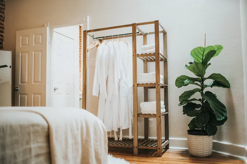 Studio Loft | King Suite | Double Shower - Image 1