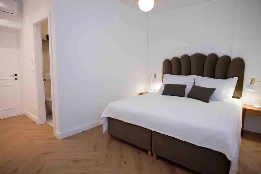 Luxury Room Aurum B - Image 1