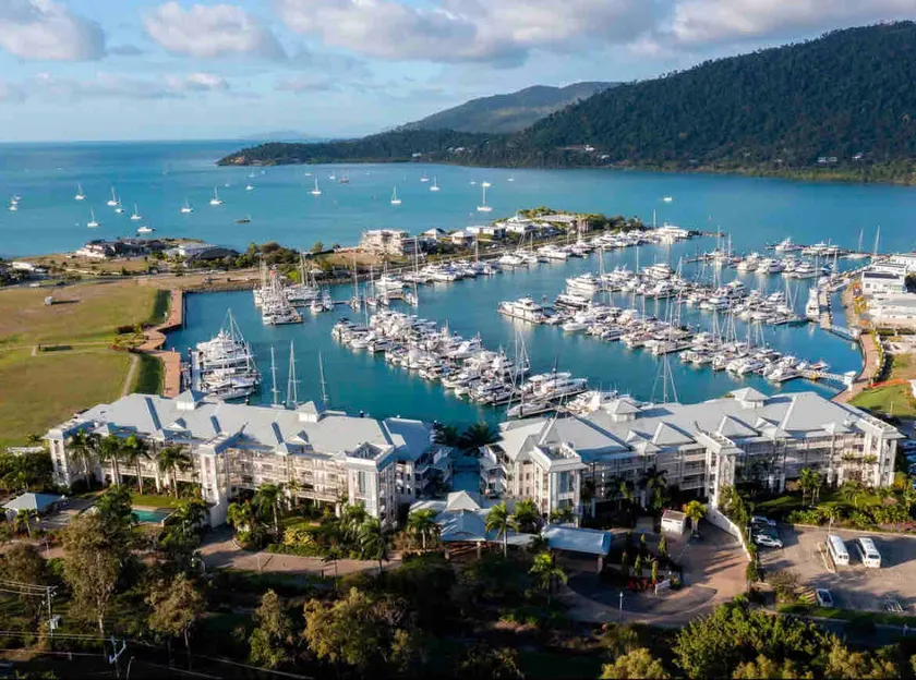 208 The Palms Boathouse Apartments - Image 1