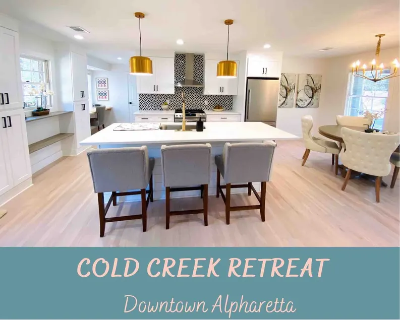 DT Creekside Retreat | Fire Pit & Games, Sleeps 9 - Image 1