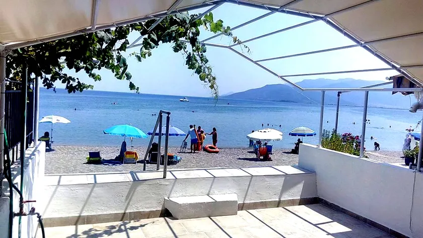 Apartment on the beach! - Image 1