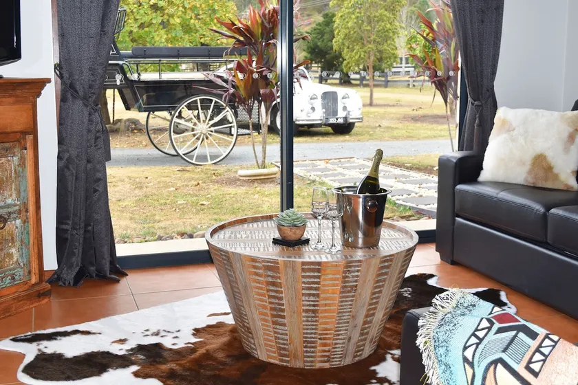 Canungra Valley Cottage - Image 1