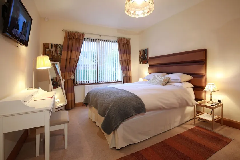 Luxurious Apartment in Malone, South Belfast - Image 1