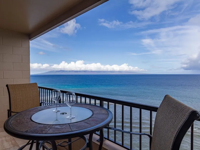 The best spot for whale watching! - Image 1