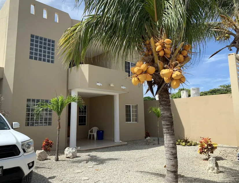 Casa Canukatan - Image 1
