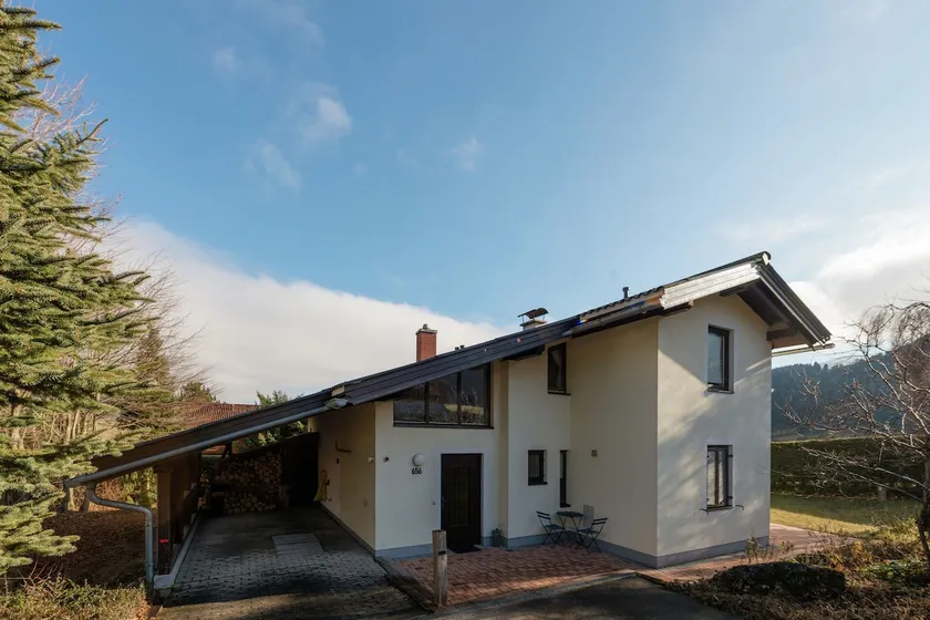 Holiday Home in Groebming near Ski Slopes - Image 1