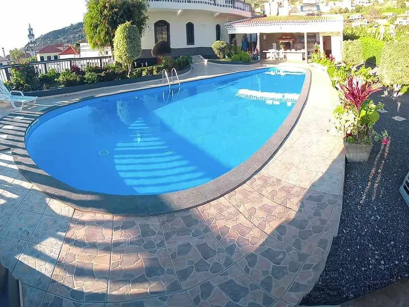 Arcos Grands Suites with enormous and private pool. - Image 1