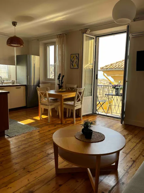 Corfu Centre Balcony Apartment - Image 1