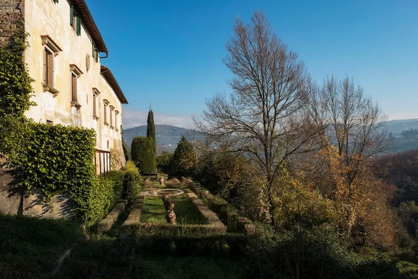 Villa Fiorale a 1400 Medici's Hunting House - Image 1