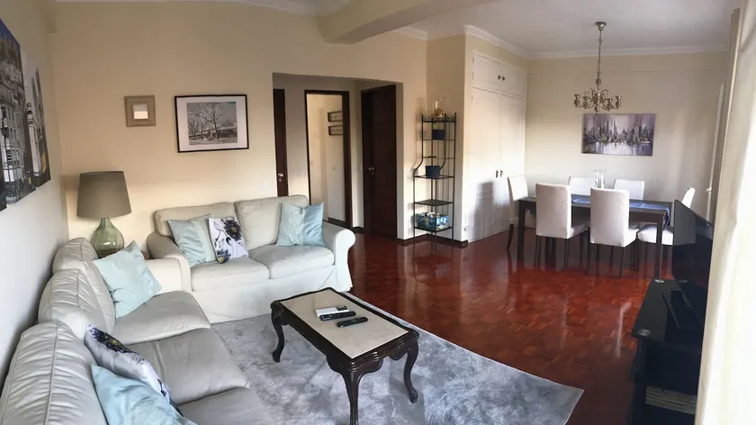 Spacious 2 Bedroom Apartment by the river in Belem - Image 1