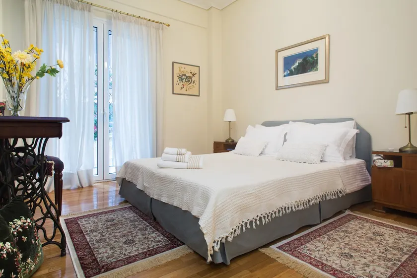 Great, Convenient Apt. in Central Athens Kolonaki - Image 1