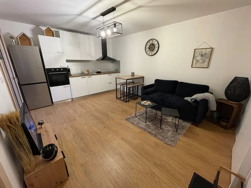 Very nice studio. - Image 1