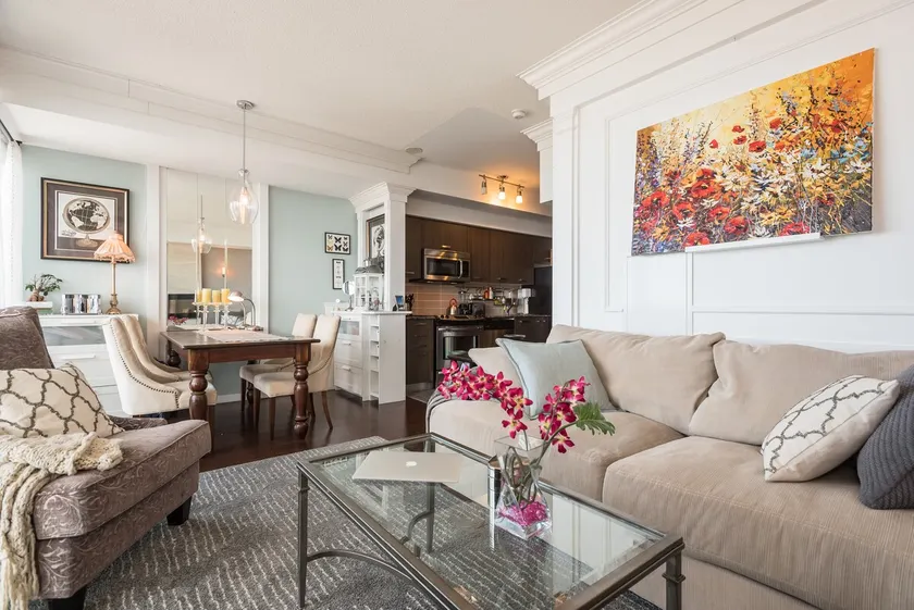 Stunning condo with fantastic view of the city! - Image 1