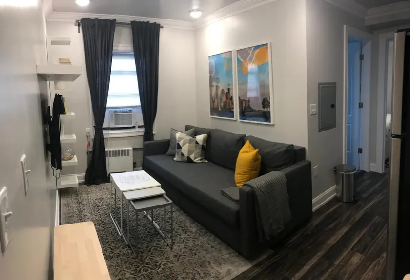 Incredible -20 min to NYC/Parking Avail (fee) - Image 1