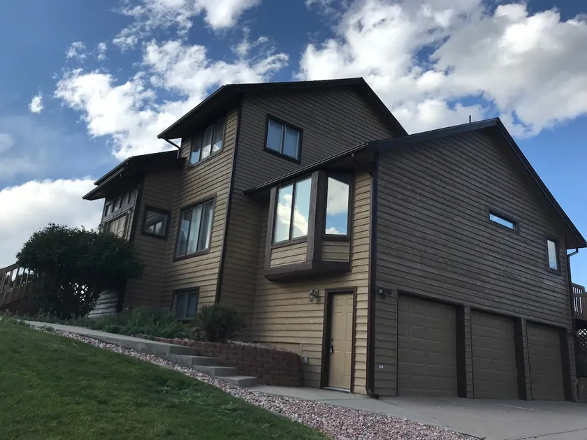 Parker House - Image 1