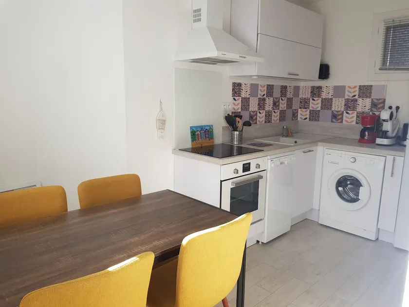 Pontaillac Waterfront Apartment - Image 1