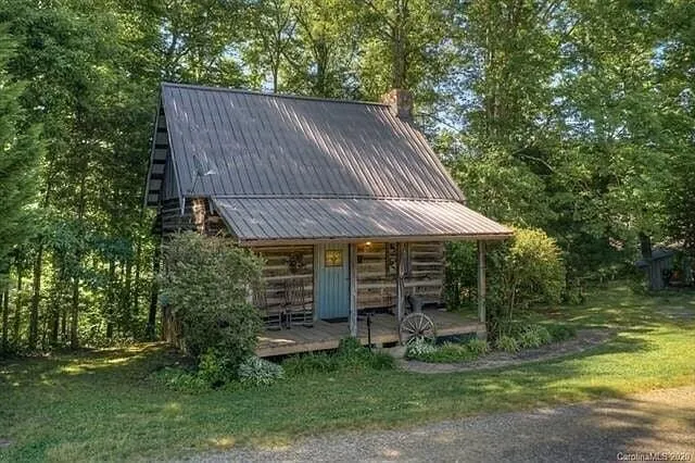 Sunset Cottage - Image 1