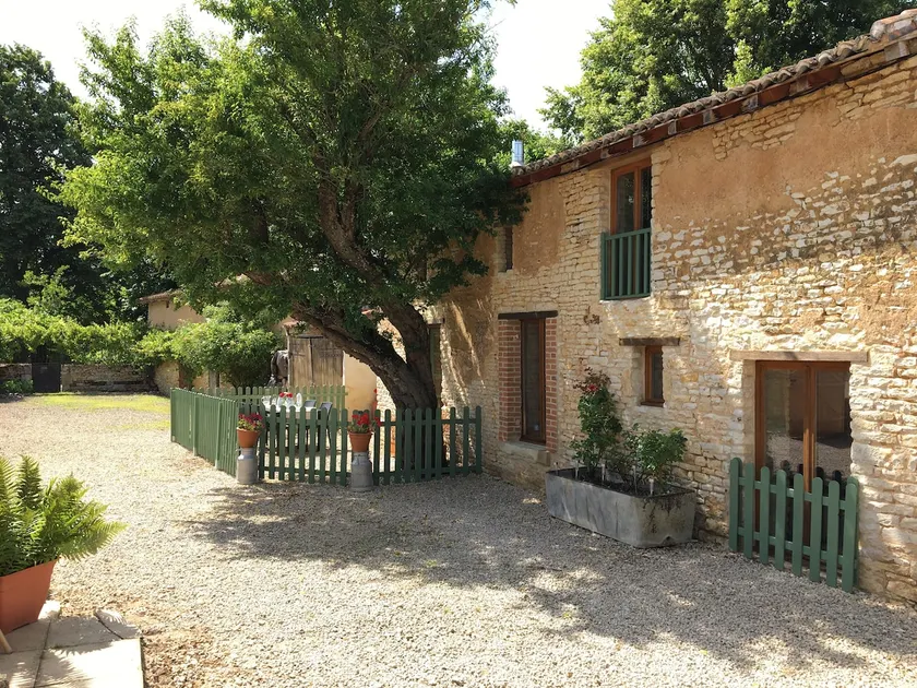 Les Trois Piliers, stylish, tranquil and private - Image 1