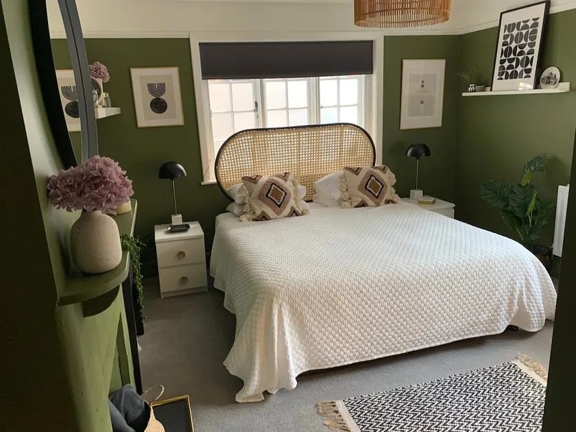 STUNNING BOUTIQUE ACCOMMODATION ROMSEY TOWN CENTRE - Image 1