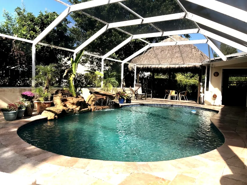 Hamilton House Miami - Tropical Oasis / Heated Pool / Tiki / Brazilian BBQ - Image 1