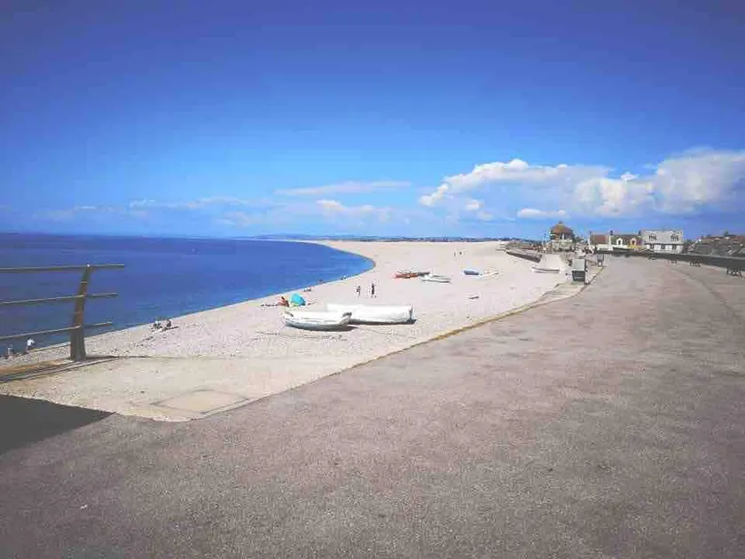 One bed apartment next to Chesil Beach Dorset - Image 1