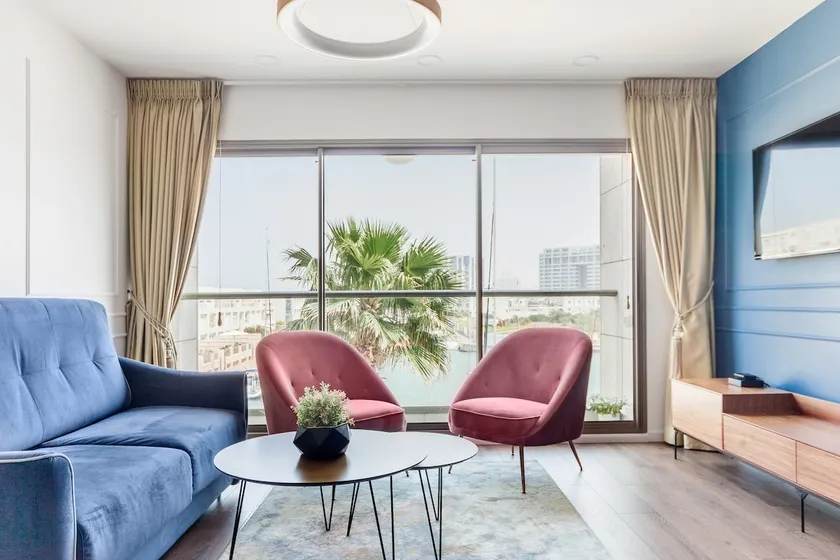 Herzliya Marina Lagoon Apartment - Image 1