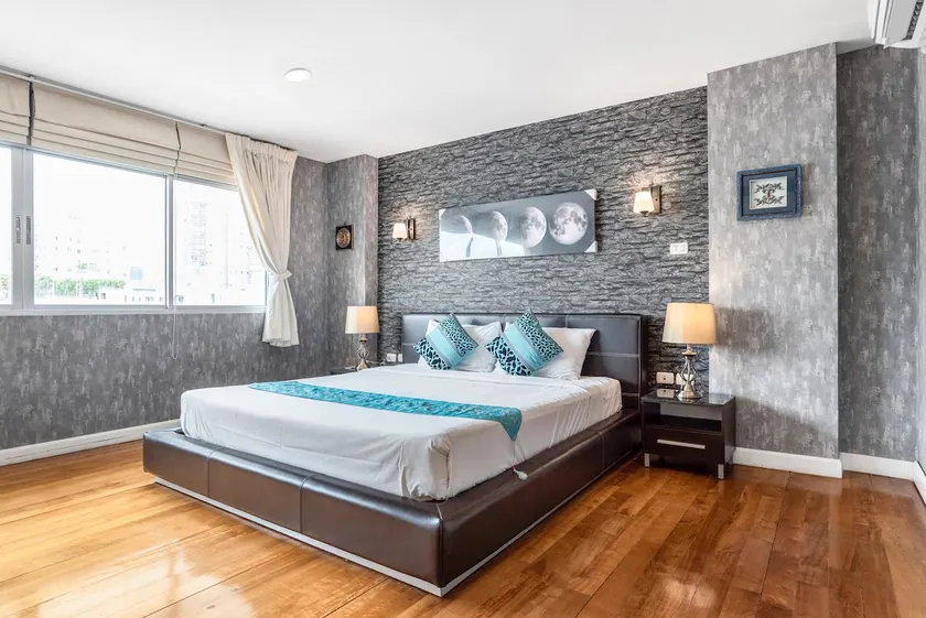 703 ★Nara Suite Residence★ 65sqm★ Kitchen, Chinese-speaking - Image 1