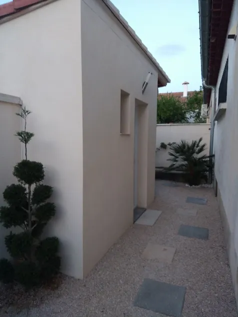 Guest house cocooning - Image 1