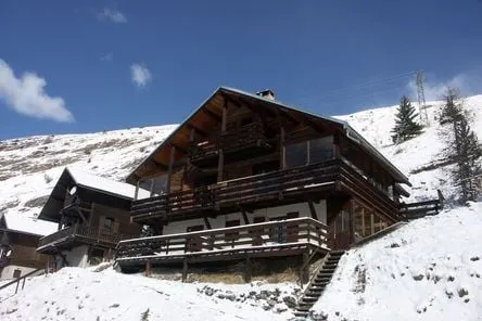 Apartment in chalet - terrace 20 sqm facing south - Image 1