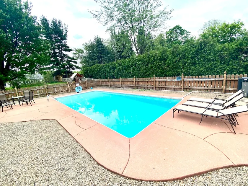 The Orange House with heated pool, Sleeps 8 - Image 1