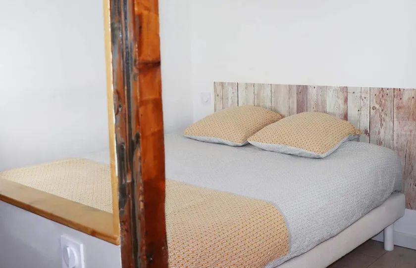 The Cabin - Studio in the heart of the medieval village - Image 1