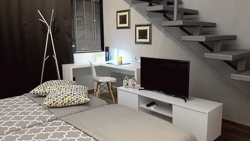 Duplex 5 min from Alphaville - Image 1
