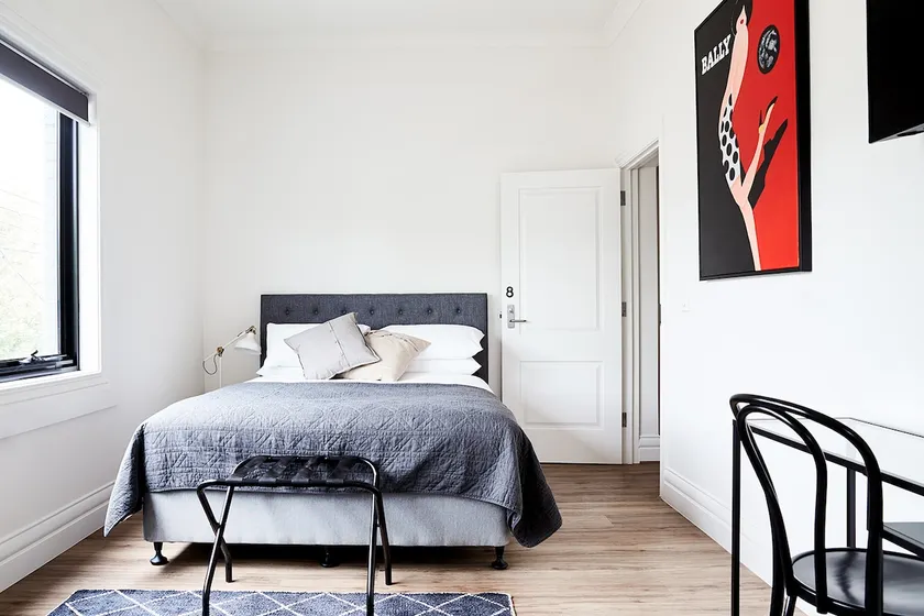 Short & Long Stays in Richmond close to MCG - Image 1