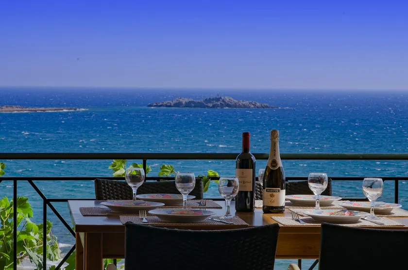 Paleochora Beach Apartment - Image 1
