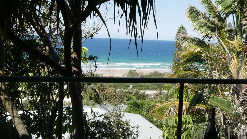 Spectacular ocean views, self contained unit - Image 1