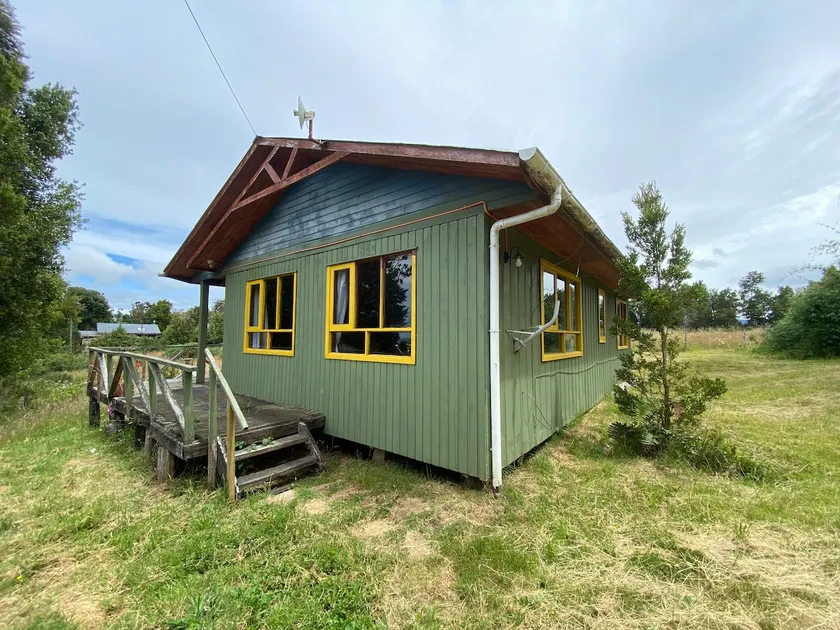 Country cottage surrounded by nature - Image 1