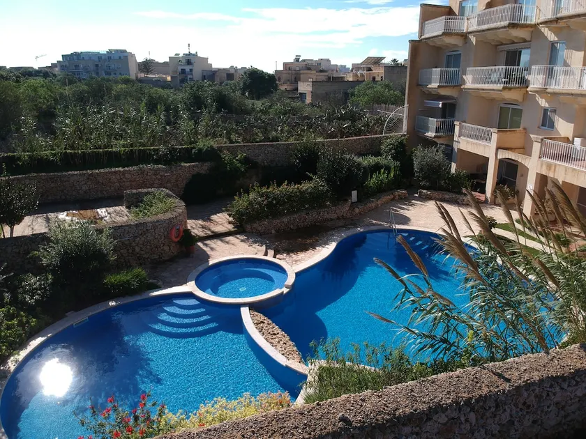 Pool Facing, Spacious Apt.6, Misrah Simar, QALA. - Image 1