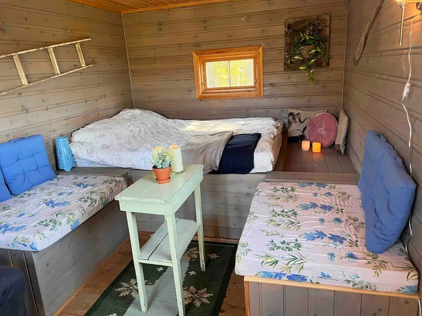 Cozy farmhouse - Image 1