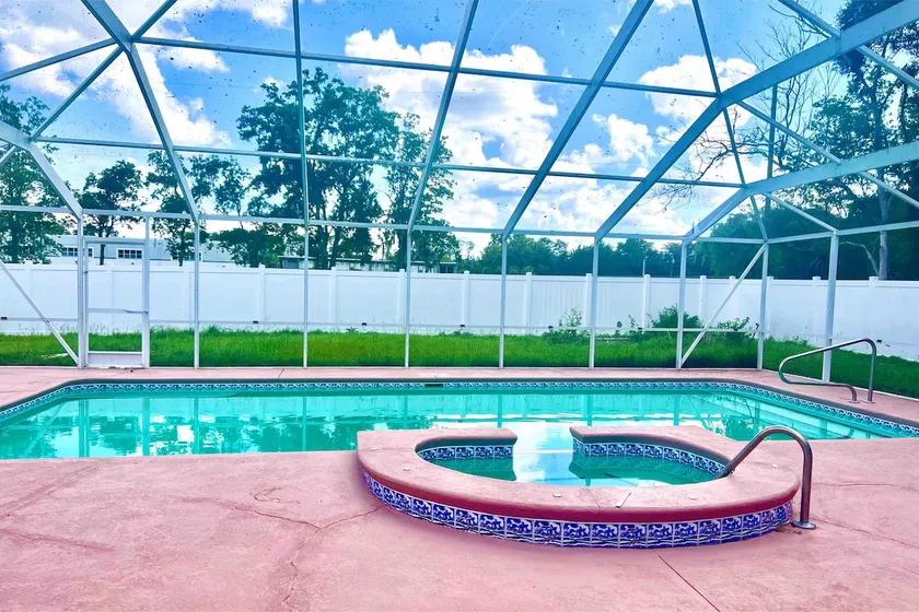 FUN pool house with GAME room! - Image 1