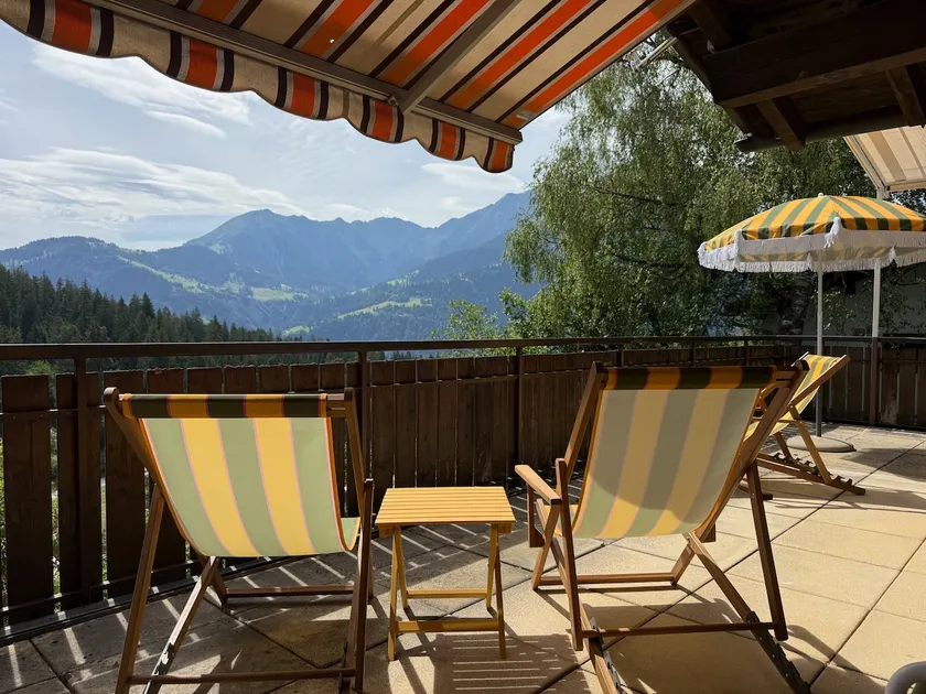 ”Casa Survista” Garden & Mountain View Laax Dorf - Image 1