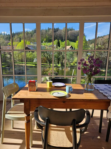Time out with Alpine views in Lueginsland - Image 1
