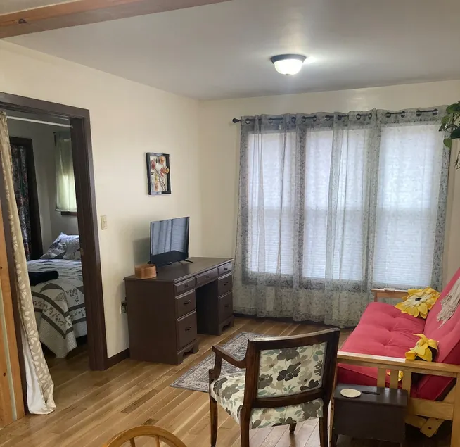 Spruce Cottage - Image 1
