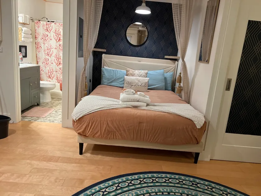 Harbourside Keys Villa Oasis*Sauna*IndoorPool* Gym - Image 1